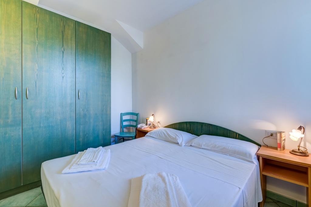 Terra Felice Aparthotel San Felice Circeo Pokój zdjęcie